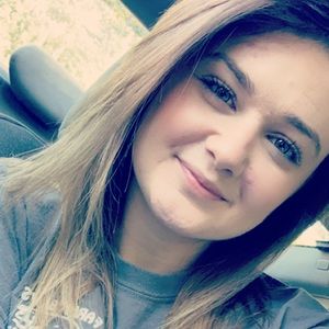 Meet your Posher, Whitney